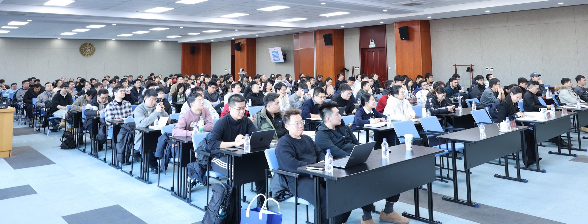 于洋为哲学社会星空体育官网app下载